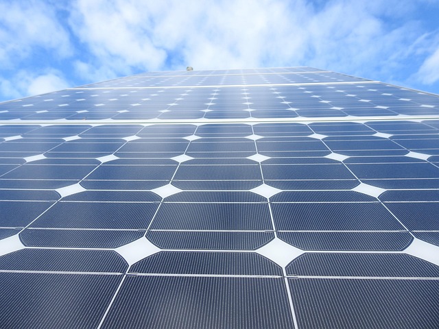 monocrystalline solar panels