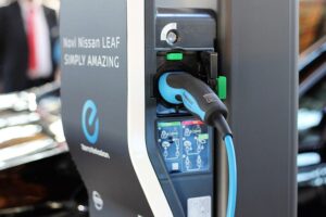nissan leaf electric car