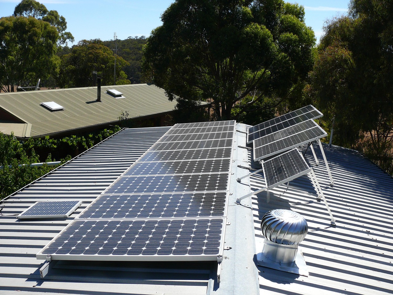 solar, roof, panels, farm, house, shed, electricity, green, renewable, environment, sky, sun, generation, cell, technology, sunlight, energy, power, photovoltaic, innovation, building, system, clean, photovoltaic, photovoltaic, photovoltaic, photovoltaic, photovoltaic