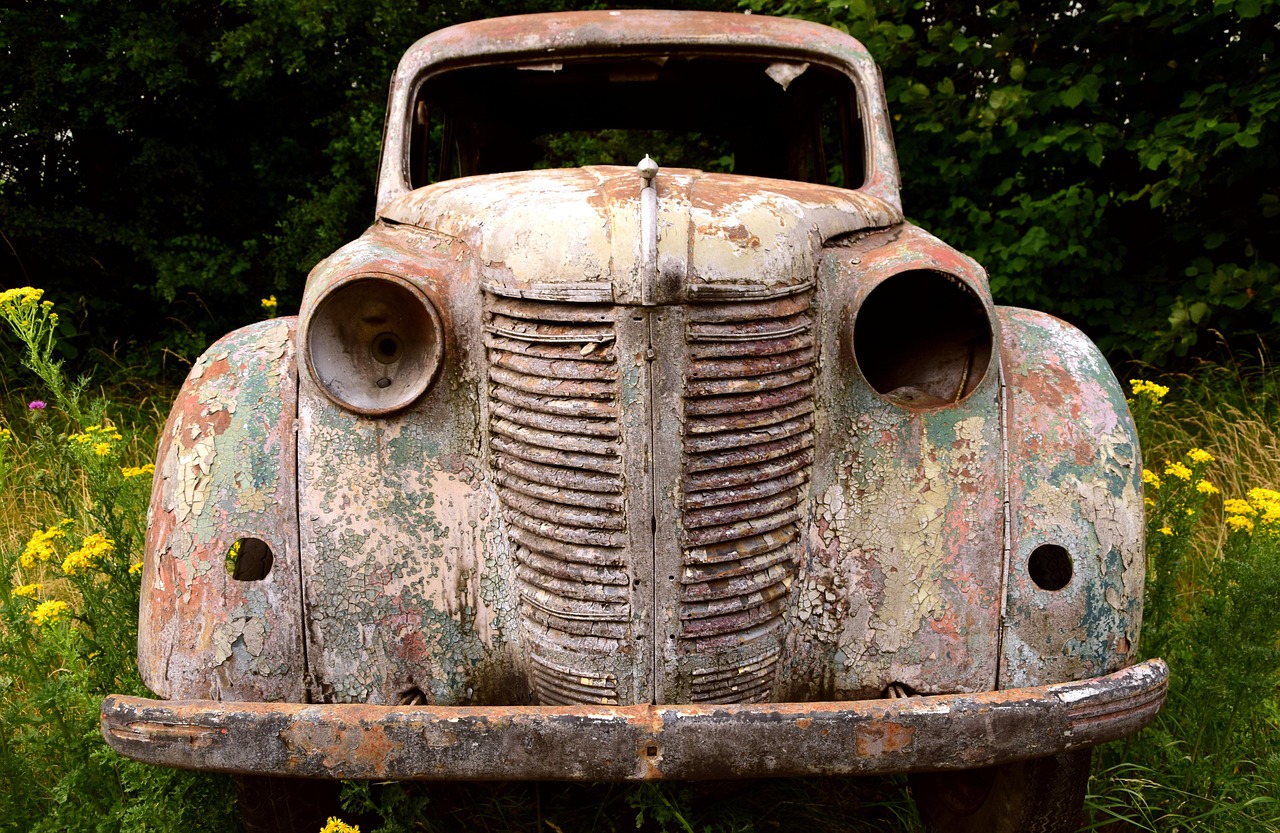 automobile, car, scrap metal, old car, antique car, old, vehicle, veteran, classic, passenger cars, broken, rusty, second hand, used car, car wallpapers, defect, repair, thrash metal, ephemeral, past, rust, frontal, memory, formerly, story, mysticism, weathered, metal