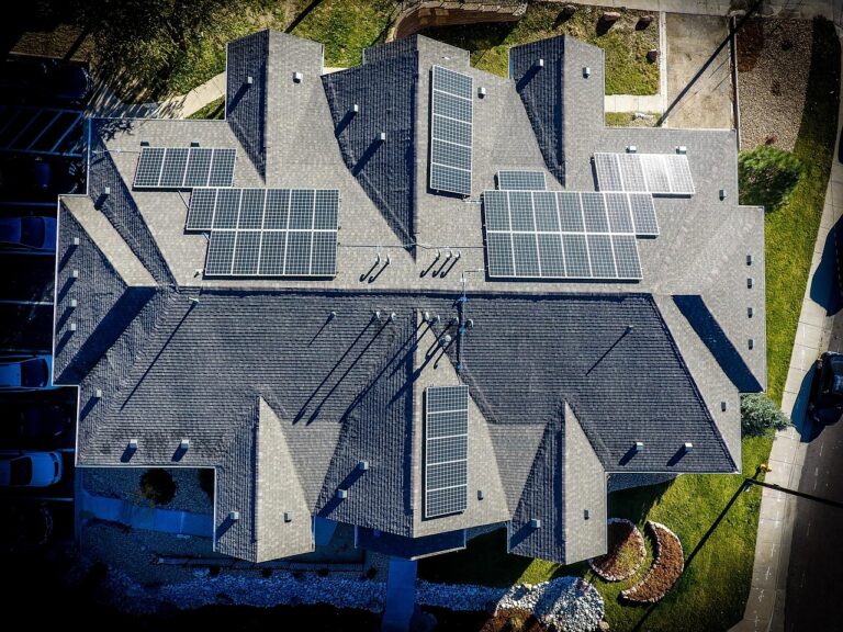 architecture, solar, solar panels, energy, electricity, renewable, clean energy, ecological, clean, sustainable, sunlight, electric, panel, green, ecology, power, environment, building, roof, alternative, generator, cell, nature, equipment, sun, environmental, generation, technology