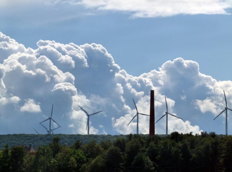 wind turbine, wind farm, windmill, energy, wind, power, electricity, turbine, nature, generator, sky, wind turbines