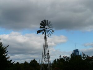 windmill, wind, wind power plant, wind generator, electricity generator, alternatively, energy, nature, renewable, heaven, propeller, wing, wind direction, water pump, electricity, independent, self-sufficient, generator, power generator, breeze, old-fashioned, mill, pump, ladder, irrigation, mast, rotor, rotation, water, alternative, power generation, regenerative, handcraft, self-made, sheet, rotate, wind rose, westernmill, rotor blade, repeller, drive, wind energy, wind power, stole, sheet steel