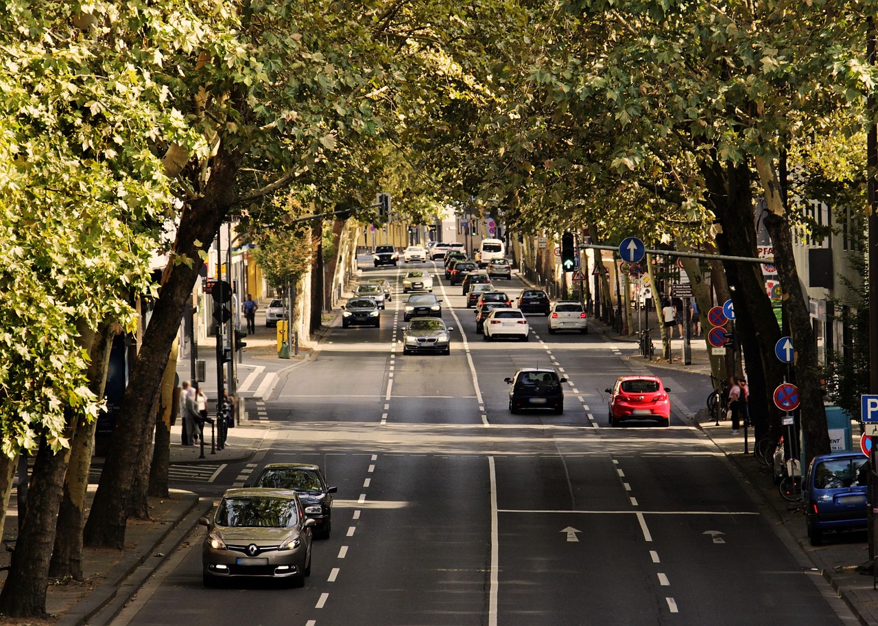 traffic, road, street, cars, vehicles, autos, avenue, urban, city, roadway, drive, lane, urban transport, traffic, traffic, traffic, traffic, traffic, street, cars, cars